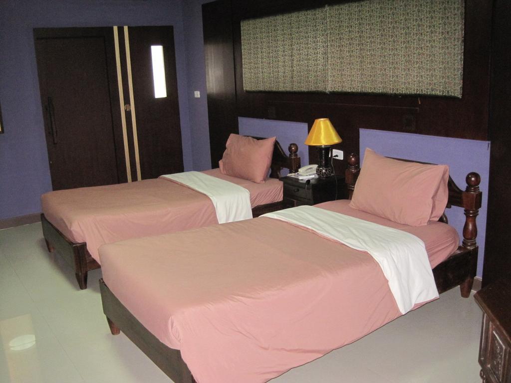The Wing Design Hotel Μπανγκόκ Δωμάτιο φωτογραφία